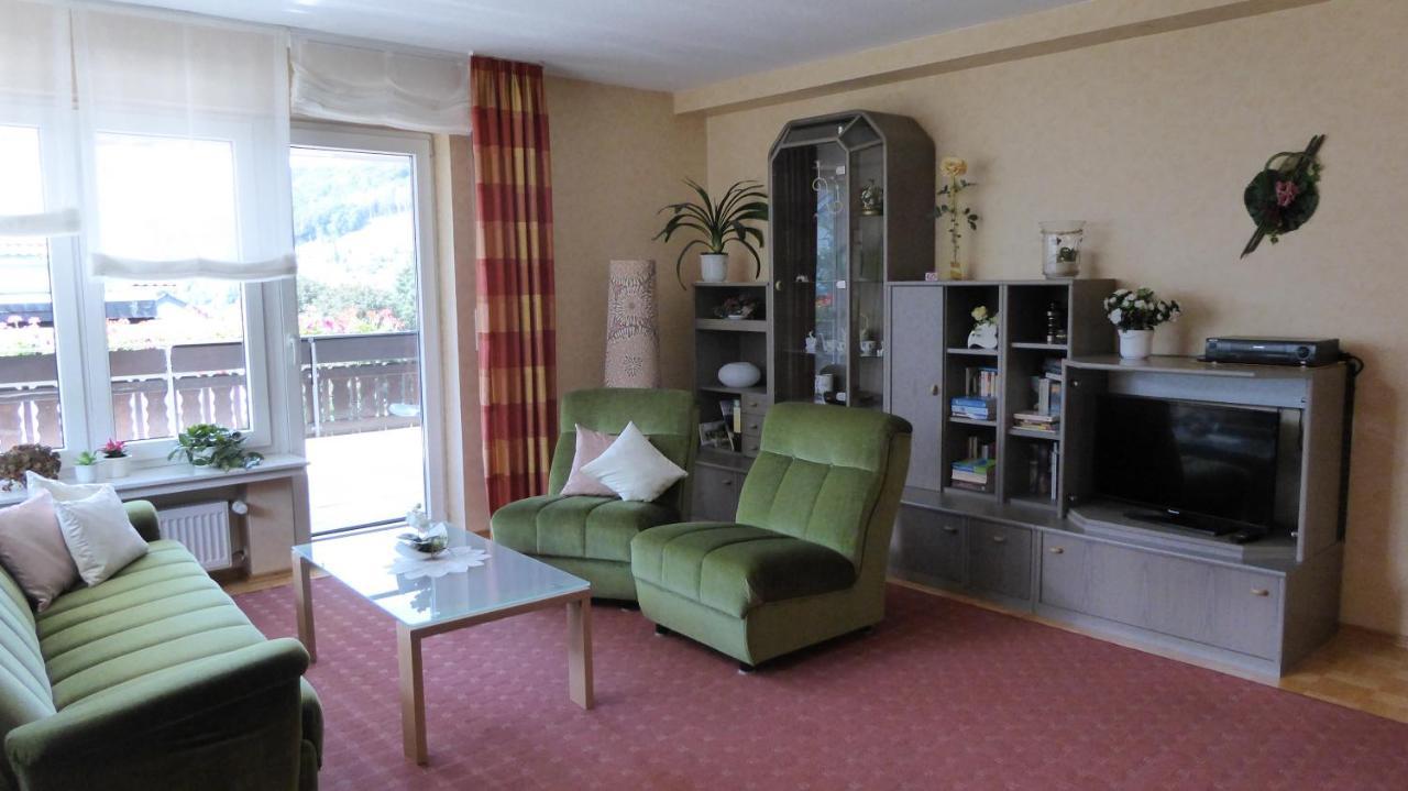 Ferienwohnung Waltraud บรีโลน ภายนอก รูปภาพ