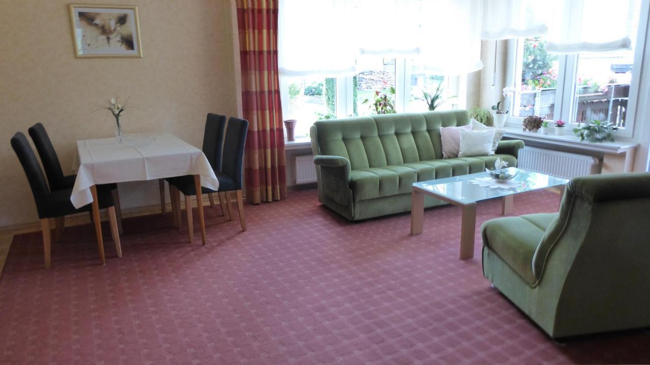 Ferienwohnung Waltraud บรีโลน ภายนอก รูปภาพ