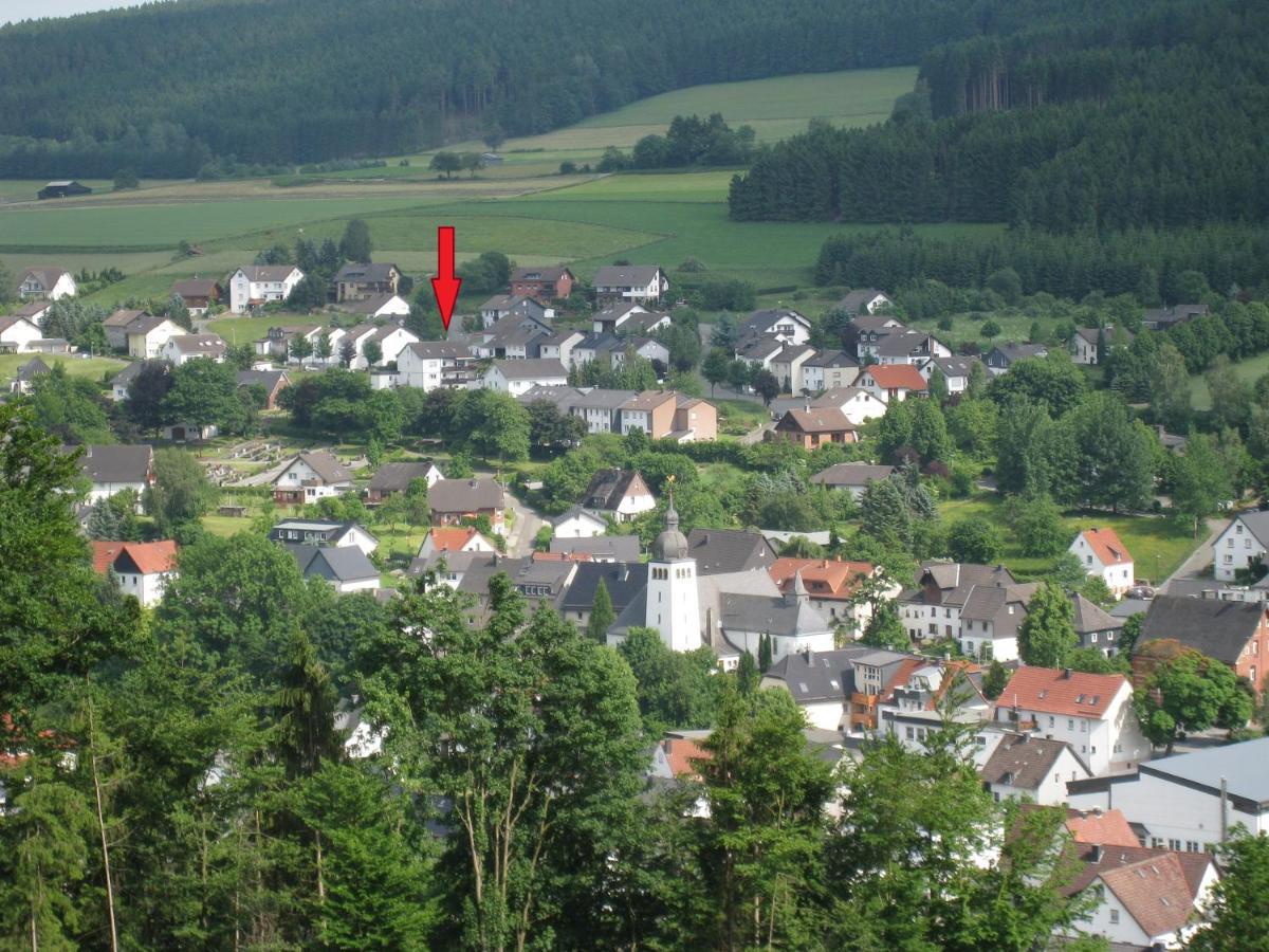 Ferienwohnung Waltraud บรีโลน ภายนอก รูปภาพ